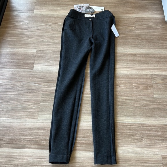 Tyler Madison made in Canada 🇨🇦 size XS gray leggings - Picture 15 of 16